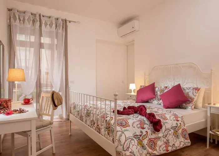 Sweet Rooms Piramide Bed And Breakfast